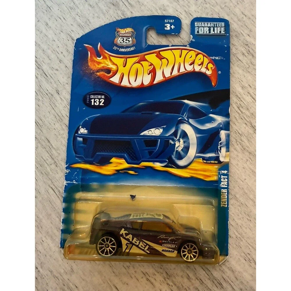 Lot 5 Vintage Mattel Hot Wheels Die Cast Cars 1991-2004 Collectible Vehicles